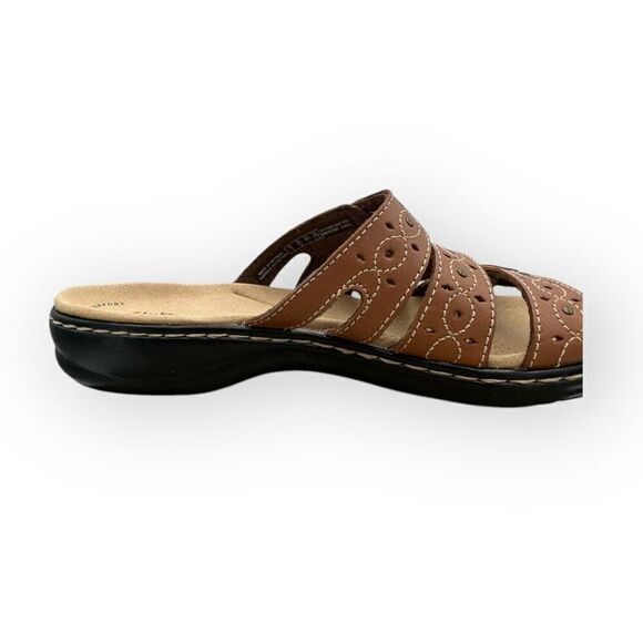 NWT Clarks Womens Leisa Cacti Leather Embellished Slip-on Sandals Brown Sz 8.5 - Picture 5 of 13